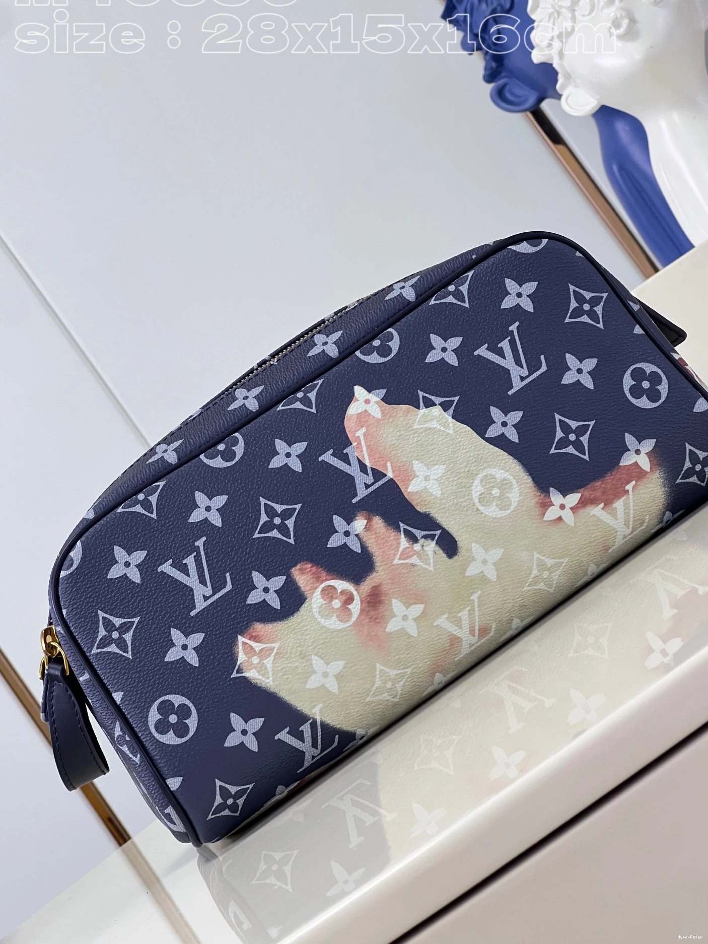 VUITTON TOILET POUCH KIT LOUIS DOPP 0825
